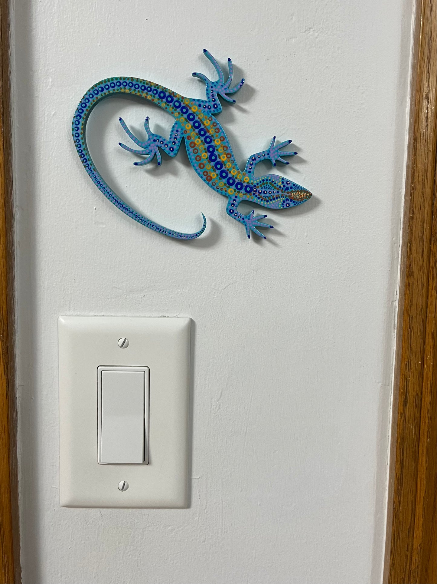 Gecko Wood Cut-out, Medium
