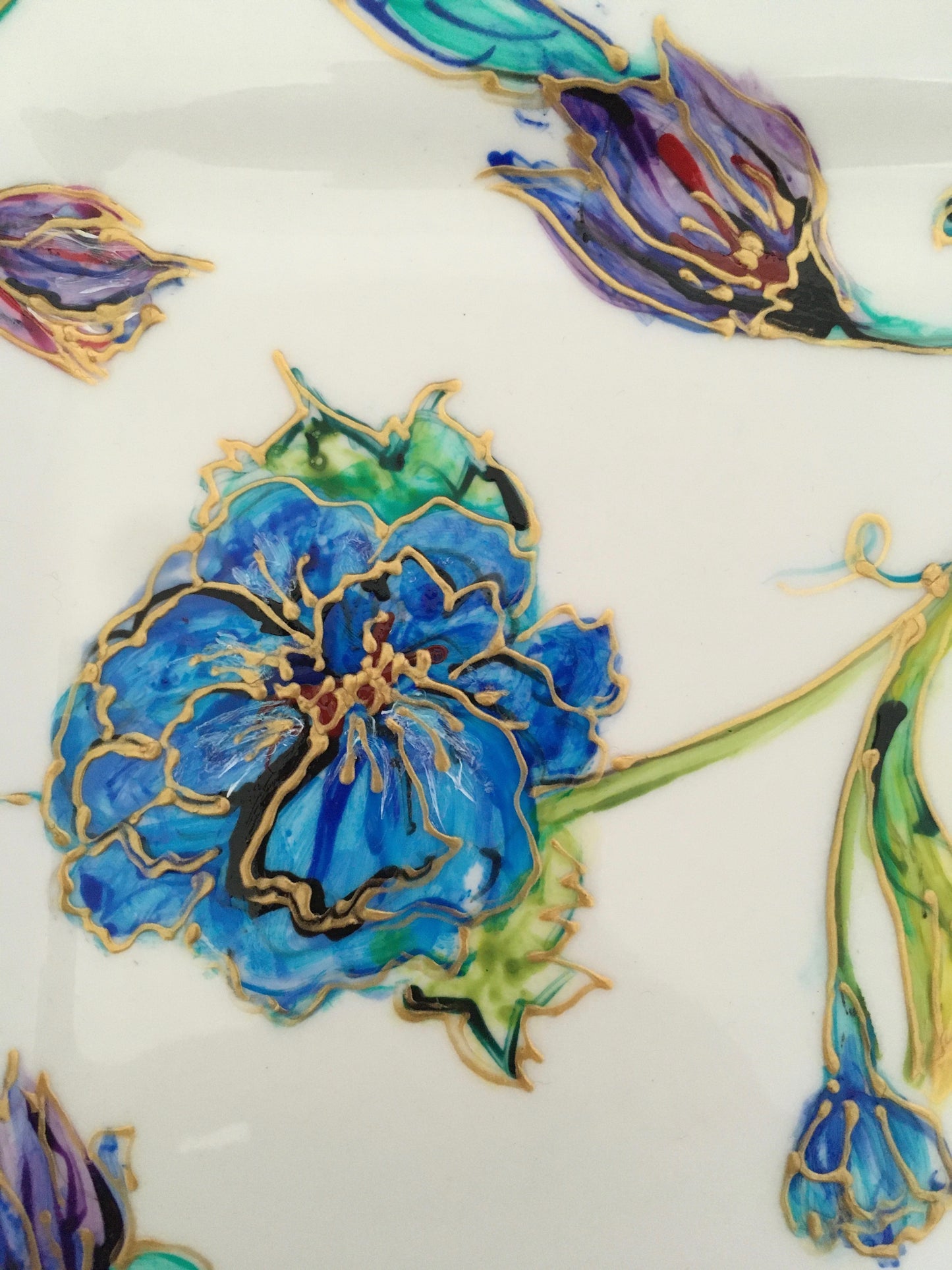 Cloisonné-style Floral Ceramic Plate
