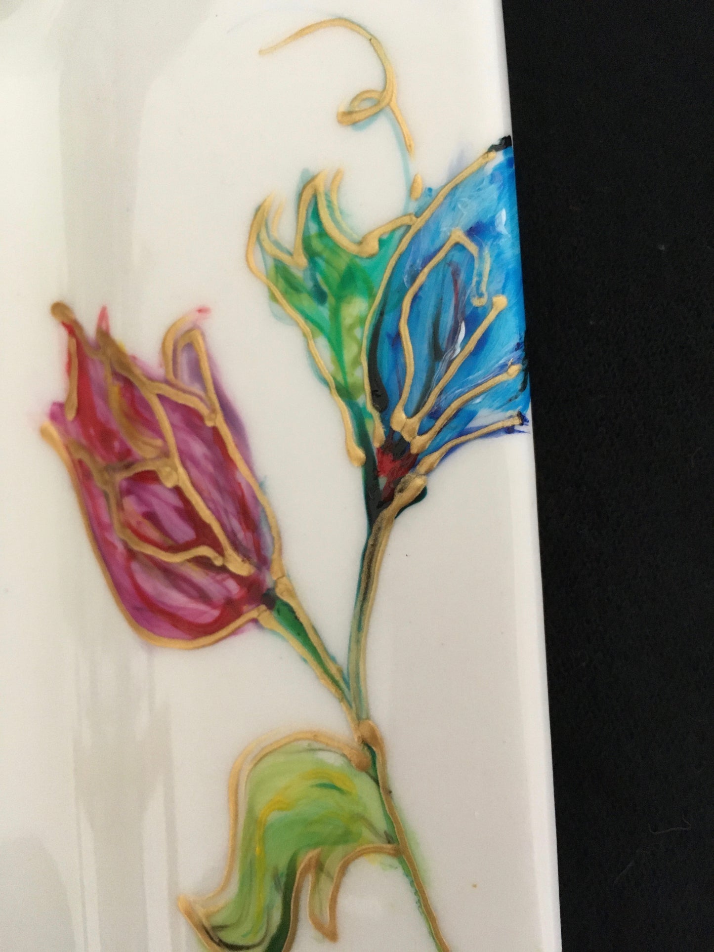 Cloisonné-style Floral Ceramic Plate