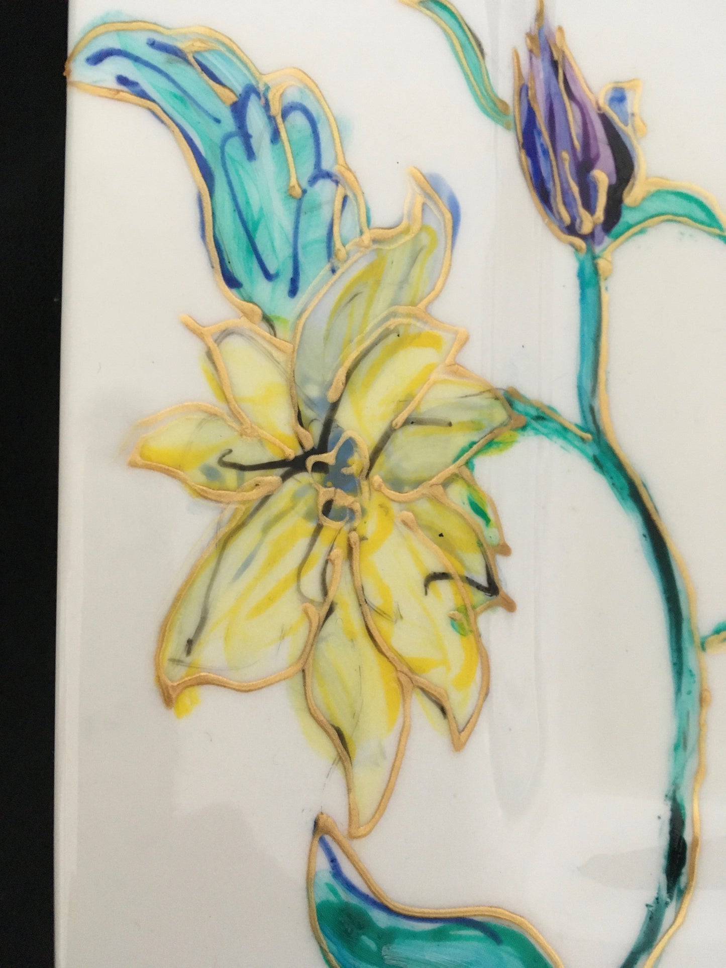 Cloisonné-style Floral Ceramic Plate