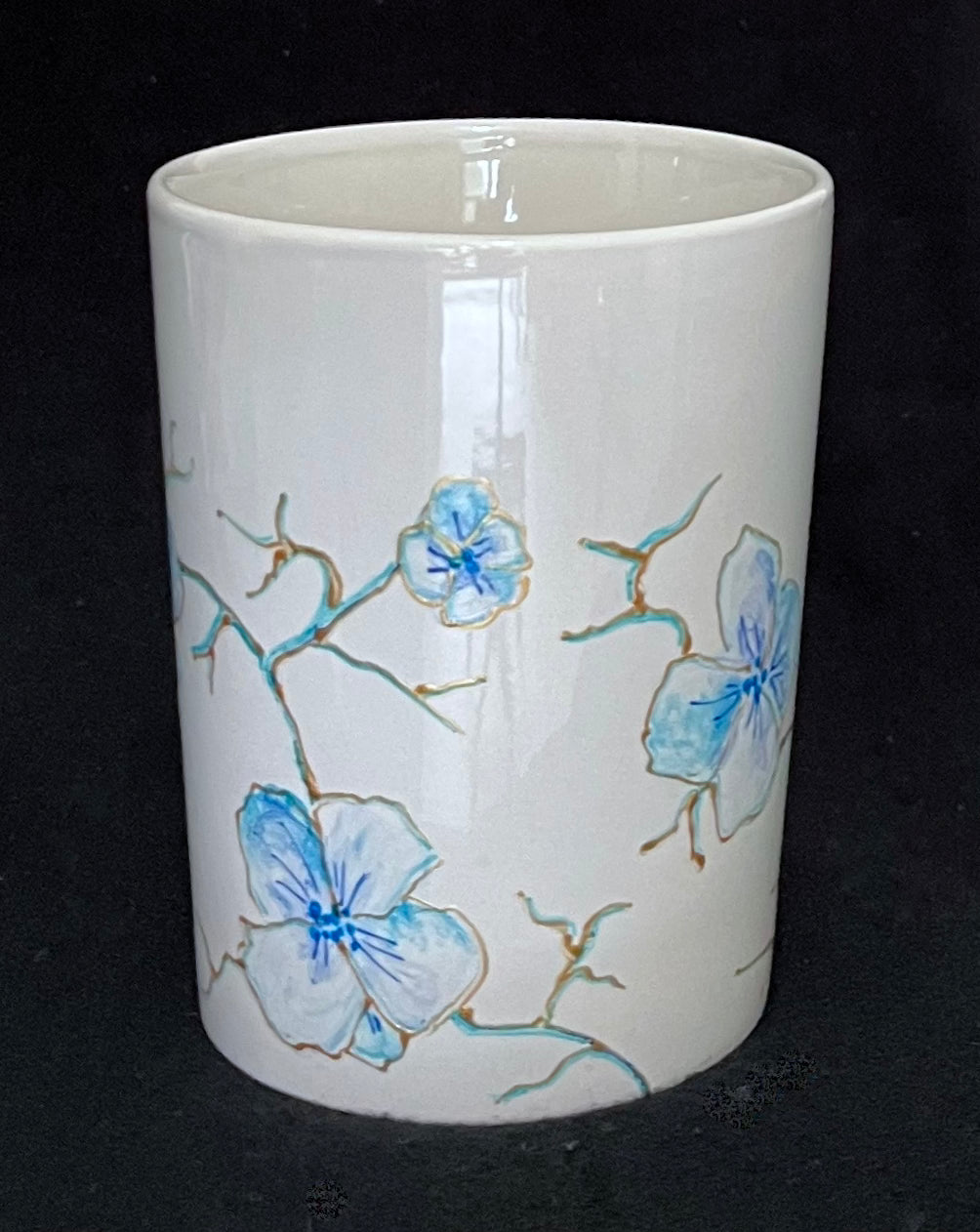 Blue Floral mug with gold liner