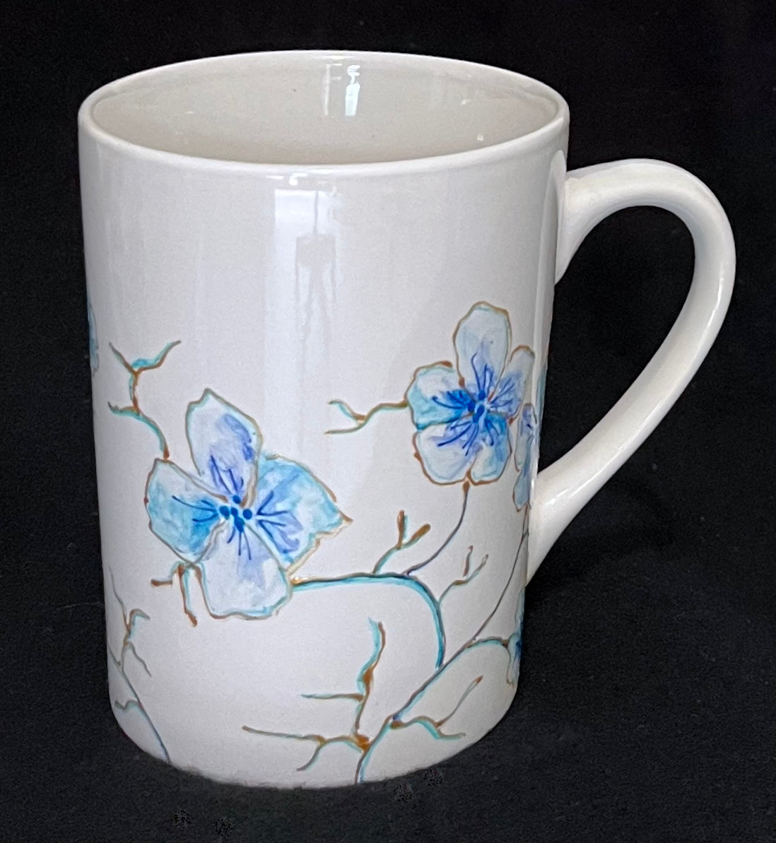 Blue Floral mug with gold liner