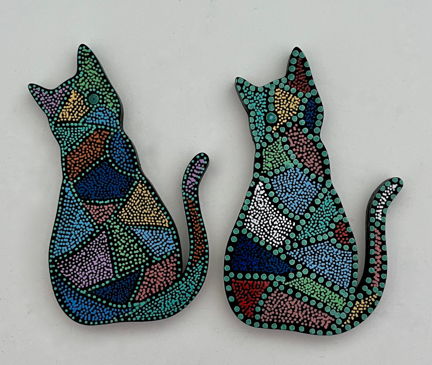 Black mosaic Cat Magnet 3.5 in.
